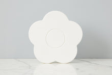 Load image into Gallery viewer, Daisy Collection