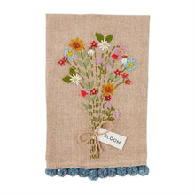 Load image into Gallery viewer, Floral Pom Towel
