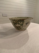 Load image into Gallery viewer, GE Serving Bowl - Celery
