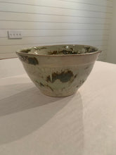 Load image into Gallery viewer, GE Serving Bowl - Celery
